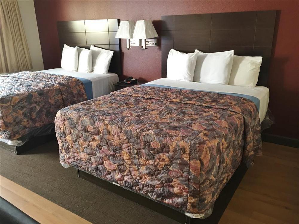 Red Roof Inn Bakersfield Bilik gambar